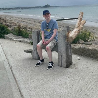 I support Chelsea, Manchester United, I like pop music and listening to various artists, I also like watching TV, and playing games on my PS5.