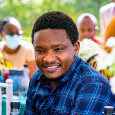 Funfilled, Hubby, Son, Innovator, Researcher & Problem Solver. A Patriotic Kenyan, Who Likes & Enjoys What He Does. An Analyst, Project Manager & Scientist.