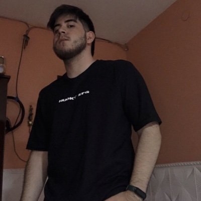 Nuevo tw. IG: castro_matias_ok. Hincha del C.A.I. 👹 la gente buena va al cielo, la del rojo a todos lado.