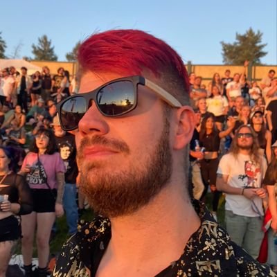 ProphetLolzor's profile picture. You know what they call me around these parts? An asshole, thats what they call me...