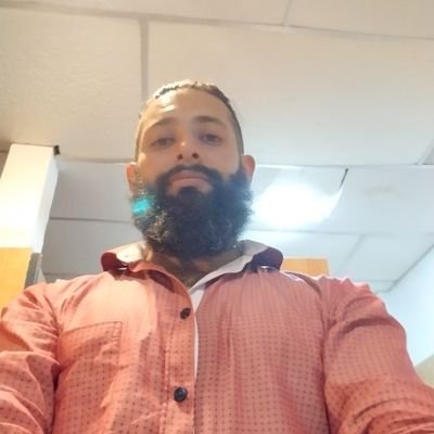 EsHTD0l0VjsKpdn's profile picture. Soy un chico de mente abierta. Amante de las historias, de las buenas compañías, de la belleza de los cuerpos femeninos.