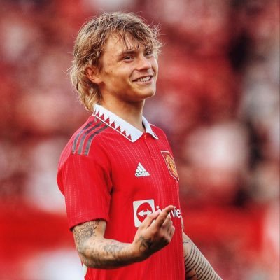 Clear of Ødegaard | Fan Account- No Affiliation. Taking a break until UTD win a game