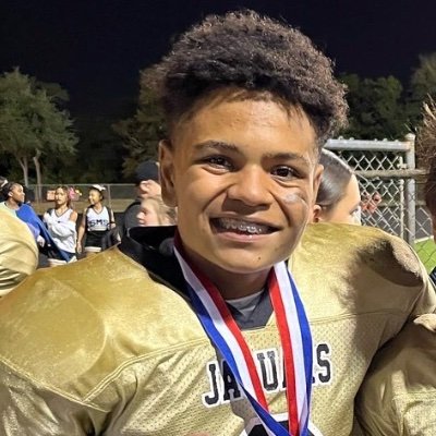 JaydenS0052's profile picture. 5”9 140 safety linebacker receiver db Austin high school football basketball track 🔴⚫️