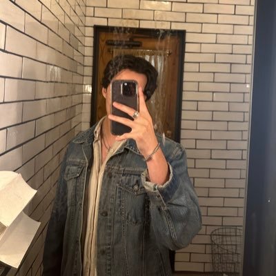 aaron__ruiz's profile picture. 