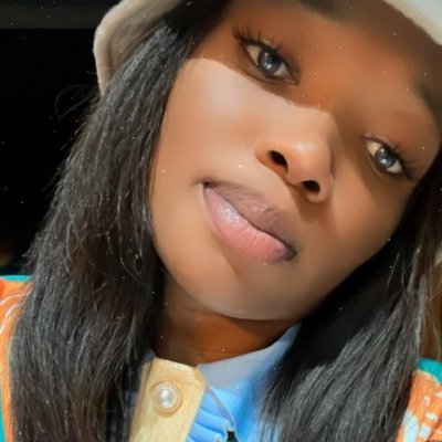 *God first
* Health and wellness fanatic 🏋️🏃🧘🥗
*lover of life 🌿
*MOZAMBIQUE QUEEN 🇲🇿x🇿🇦
...Think ,Train and Thrive
From good to great to UNSTOPPABLE