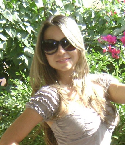 Mestre em Informática pela UFPB. Vascaína. Paraibana. Só erra quem produz. Mas só produz quem não tem medo de errar.