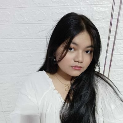 mikaitrinch's profile picture. We don't have to be like everyone else - ida