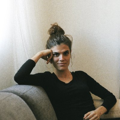 EleniSchirmer Profile Picture