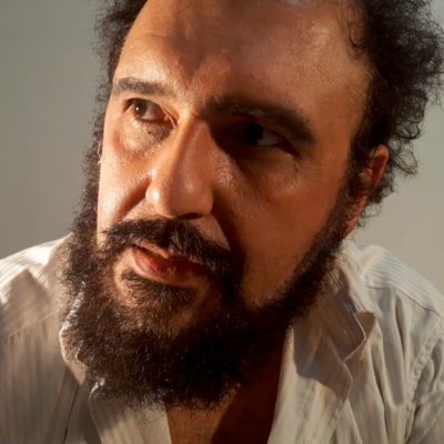 Actor, Payaso, melomano.
https://t.co/8IfAJDKuPC