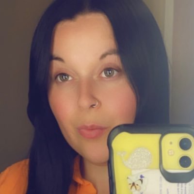 chelly3327 Profile Picture