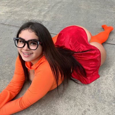 star_girl_cat's profile picture. Videsi Models contact my followers as per categories