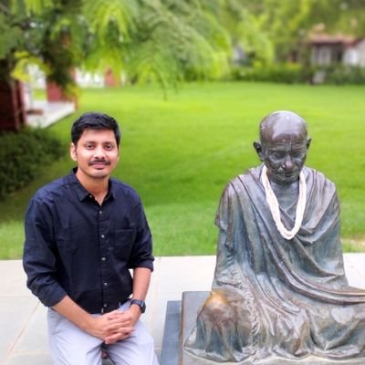 official Twitter account | social worker |
https://t.co/s3ut2zEnVN
