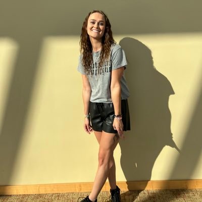 kaseylynn50's profile picture. pretty much just Taylor Swift and Chiefs Football