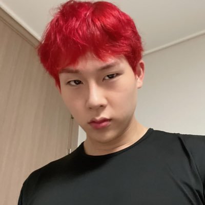 joobies_honey's profile picture. steph • any pronouns • backup/priv for honeyxhex • 25