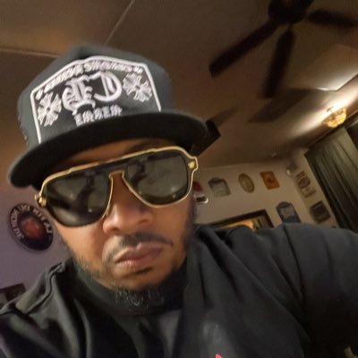 _Coachdad34_'s profile picture. 