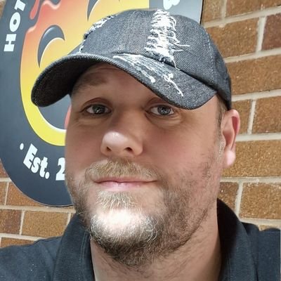 LeeWaddi's profile picture. I like stand up comedy 🎭😆😅😂🤣
and sit down drinking 🍷🍸🍹🍺🥃