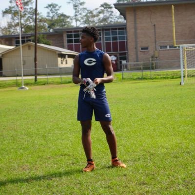 Covington high school #2 | CO 25’| DB | 5’11 | 170 | 3.0 gpa | contact info: 5046125980 | @labootleggers