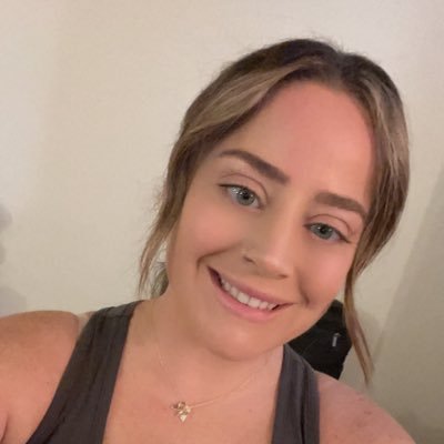 _Christinaaxo's profile picture. 