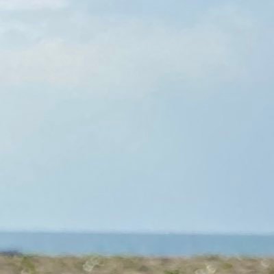 womanuuu's profile picture. My name is Den. Thank you