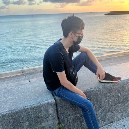 chnyurn877795's profile picture. 一名興趣使然的人會做吃的、會繪圖、會剪輯，以上都會一點點當然各位可以密我來聊天建議我繪圖or剪輯的都歡迎~