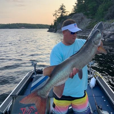 Proud Dad and Husband. Dog Lover. Avid Fisherman of Toothy Beasts. Semi Retired Football Coach and Mentor. #skol #rolltide #bluejays