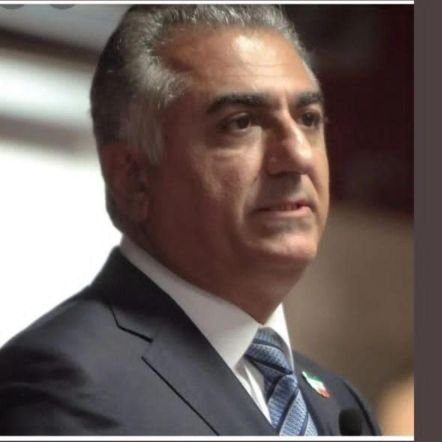 Gordafarid14011's profile picture. به پاس هر وجب خاکی از این مُلک/
چه بسیار است آن سرها که رفته/
ز مستی بر سرِ هر قطعه زین خاک/
خدا داند چه افسرها که رفته