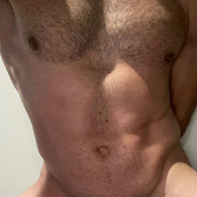 Philly downtown, 35, straight/bi/vers, discreet, married, d&d free, safe only, for similar, DMs open

#bator #frotting #muscle #daddy #hairy #smooth #vers