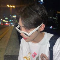 ◡̈ (@hourly_cch) 's Twitter Profile