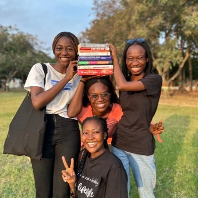 Four Ghanaian girls reading the world!🌍 BOTM📖: Born a Crime 📚