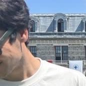 Korhan Yenibölgeci (@newlander_17) Twitter profile photo