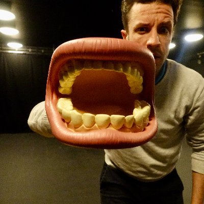 Performer, Musician and Doctor of Theatre Studies.
I no longer post here - find me at https://t.co/MaZbyMBrfs or https://t.co/fGXzls6Kt0