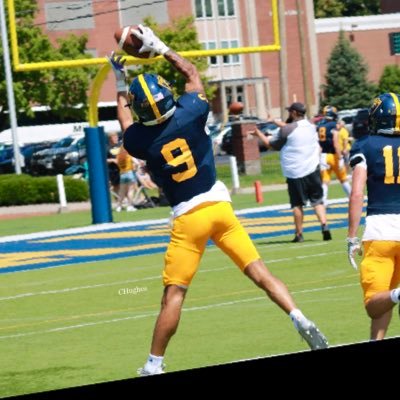 king 👑 RHS⚪️ malachi.joy2003@gmail.com Franklin College football 25 ‘🐻🟡