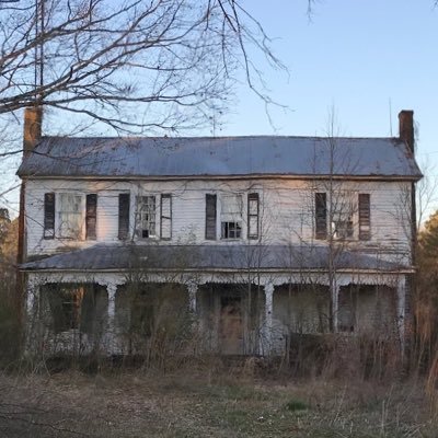 Rundown Buildings on Tiktok. IG, YT, FB | 1 Mil+ across all platforms ‼️| Abandoned homes, malls, schools, etc.