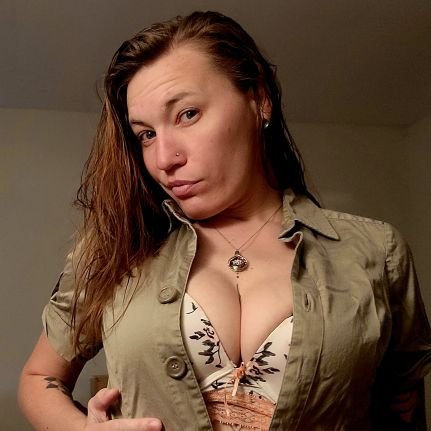 Well howdy, you found me, glad you came. 
Enjoy the content, and feel free to go check out the OF and subscribe😉
CA: $tattedmama0527
Tips always appreciated🥰