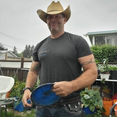 Conservative living in a backwards fucked up Canada full of sheep!
Single, freedom fighter, gun owner, unvaxed, unmasked.