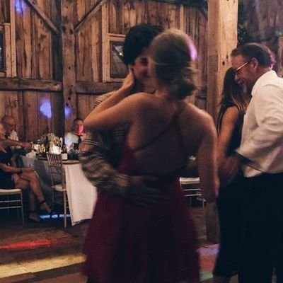 deveil05's profile picture. الخاص دايما مفتوح
في خدمتكم
اذا ما تحب الخاص ارسلي علي صراحه
https://t.co/Cd6JH60sws