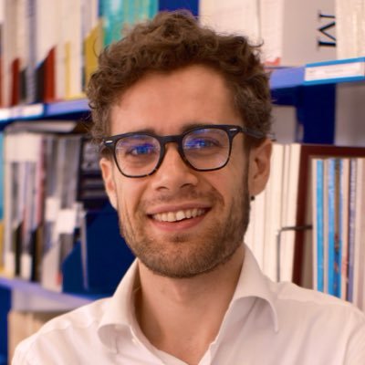 Transport researcher at @gemottuab, PhD in 🚲 from @UVA_Amsterdam. Tweeting in ENG/CAT, mainly on urban mobility & public space. @nellodeakin@urbanists.social
