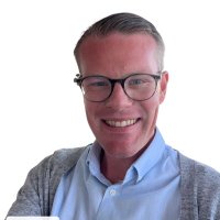 Stephen Kinghorn 💙 (@stephenkinghorn) 's Twitter Profile