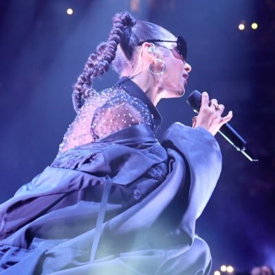 Your most up to date source for all things @AliciaKeys. Proud member of the #AKFam. Alicia Keys is my life