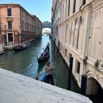 shaikhaAljowder's profile picture. فانيه مهما طالت،اللهم لا تجعلها تشقيني.