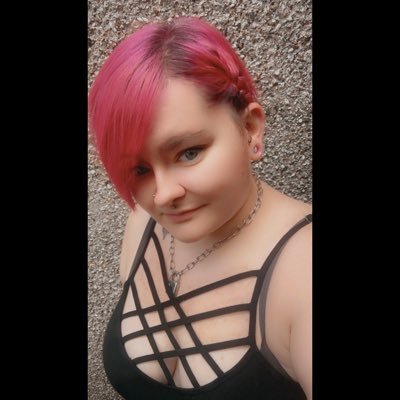 PrincessPpumpkn's profile picture. l