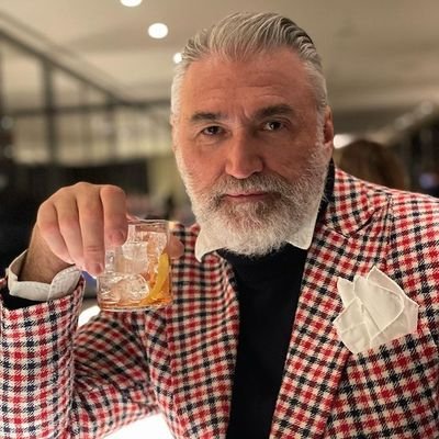 Michael89472452's profile picture. 