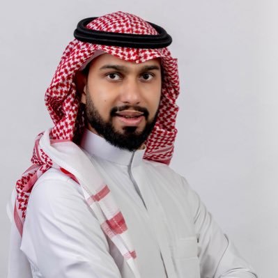 مدير الاتصال المؤسسي المساعد بمركز التطوع الصحي | مهتم بتطوير أعمال الاتصال والكفاءة للمؤسسات والأفراد | متجري ومنتجي المعرفي : @bblomani | @istithnay