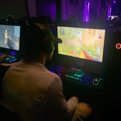 6Wiser's profile picture. Don. CoD Player. @UCOEsports. Duo: @bukascop