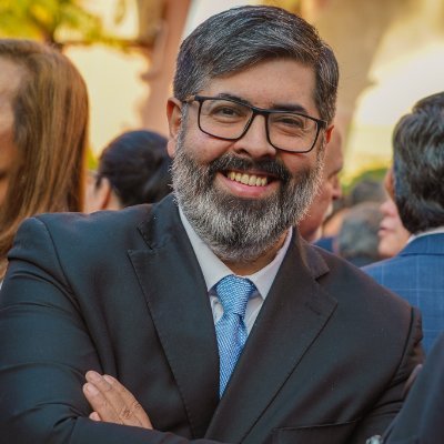 AntonioPortelok's profile picture. Casado con Maga. Padre de Lucio y Fede, y próximamente de Pedro | Hincha del más grande y abogado | Subsecretario del @mospcorrientes