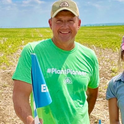 Pioneer Product Agron. Conservative Christian, husband,father,grandpa. Husker 🏀&🏈. Love Ag, photography, running &cycling. My tweets are mine.Polish ancestors