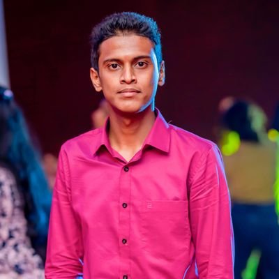 cmdkau's profile picture. 𝙽𝚘𝚝𝚑𝚒𝚗𝚐 😐
#ChamodKaushalyaPhotography #ThoughtbyCK