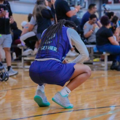 SATX 📍 | 24’ | 5’7 guard | Varsity WBB - Brennan HS  | lady arnold elite | 3.7 GPA | email : tiaralouis1235@gmail.com