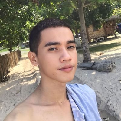 22 || 5'8