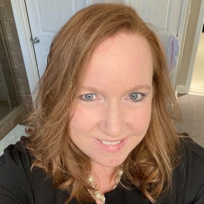DeannaWilsonNC's profile picture. 